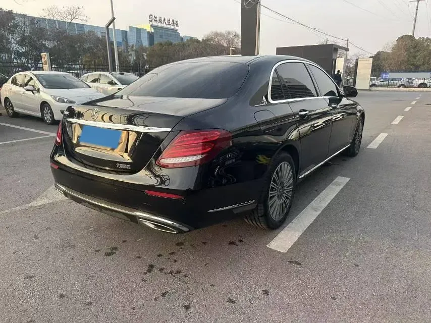 2020 Mercedes-Benz E Class 2.0T 258HP L4 9AT,autocango,china used car exporter,china ev exporter,chinese used car exporter,chinese used ev exporter