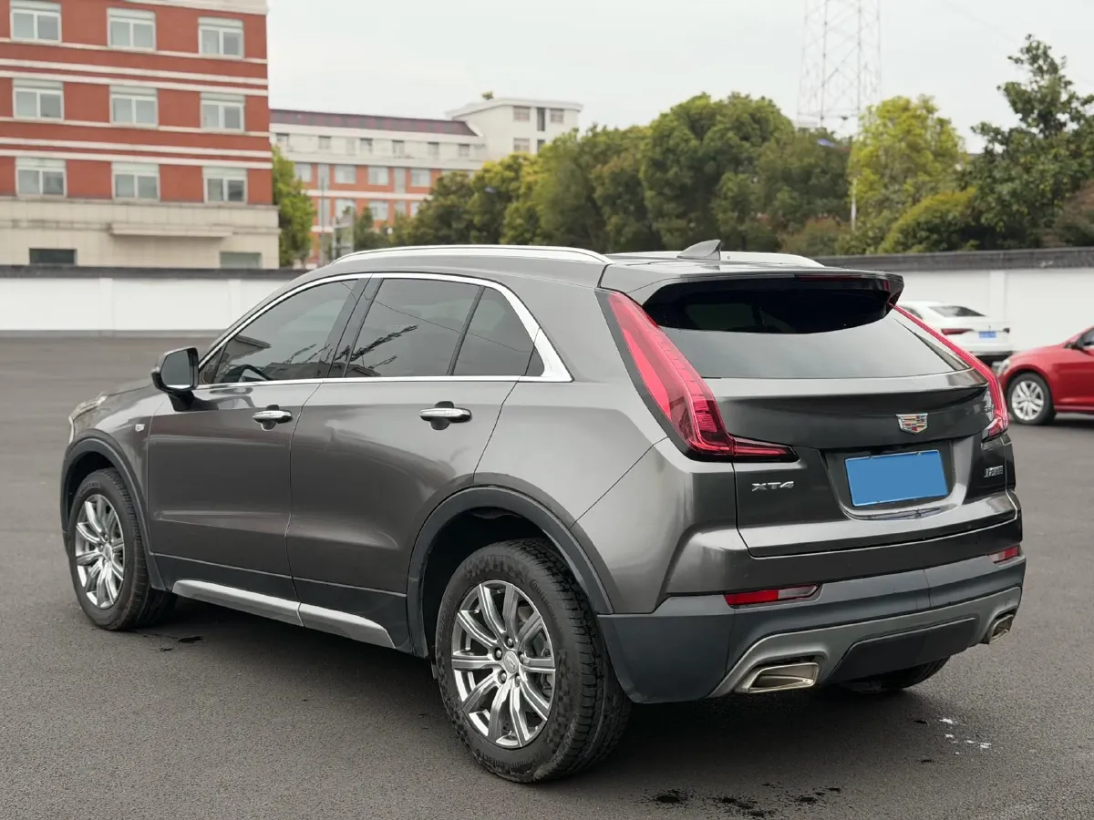 2021 Cadillac XT4 2.0T 237HP L4 9AT,autocango,china used car exporter,china ev exporter,chinese used car exporter,chinese used ev exporter
