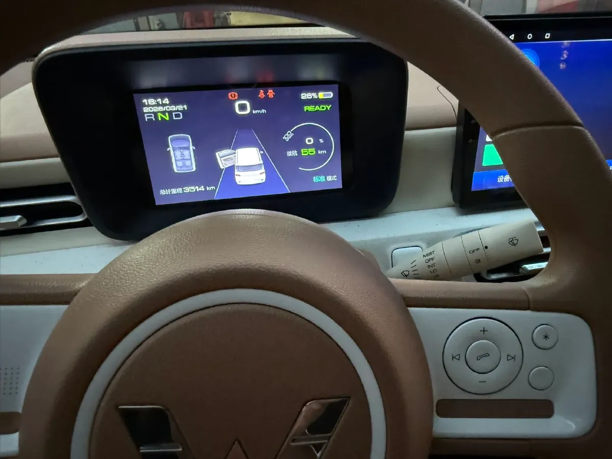 2024 WuLing HongGuang MINI EV BEV 17.3KWH,autocango,china used car exporter,china ev exporter,chinese used car exporter,chinese used ev exporter