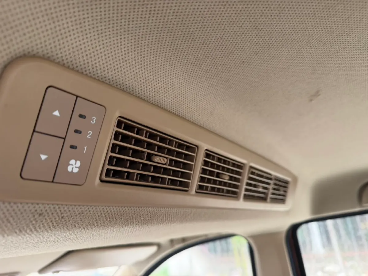 2019 WuLing HongGuang 1.5L 99HP L4 6MT,autocango,china used car exporter,china ev exporter,chinese used car exporter,chinese used ev exporter