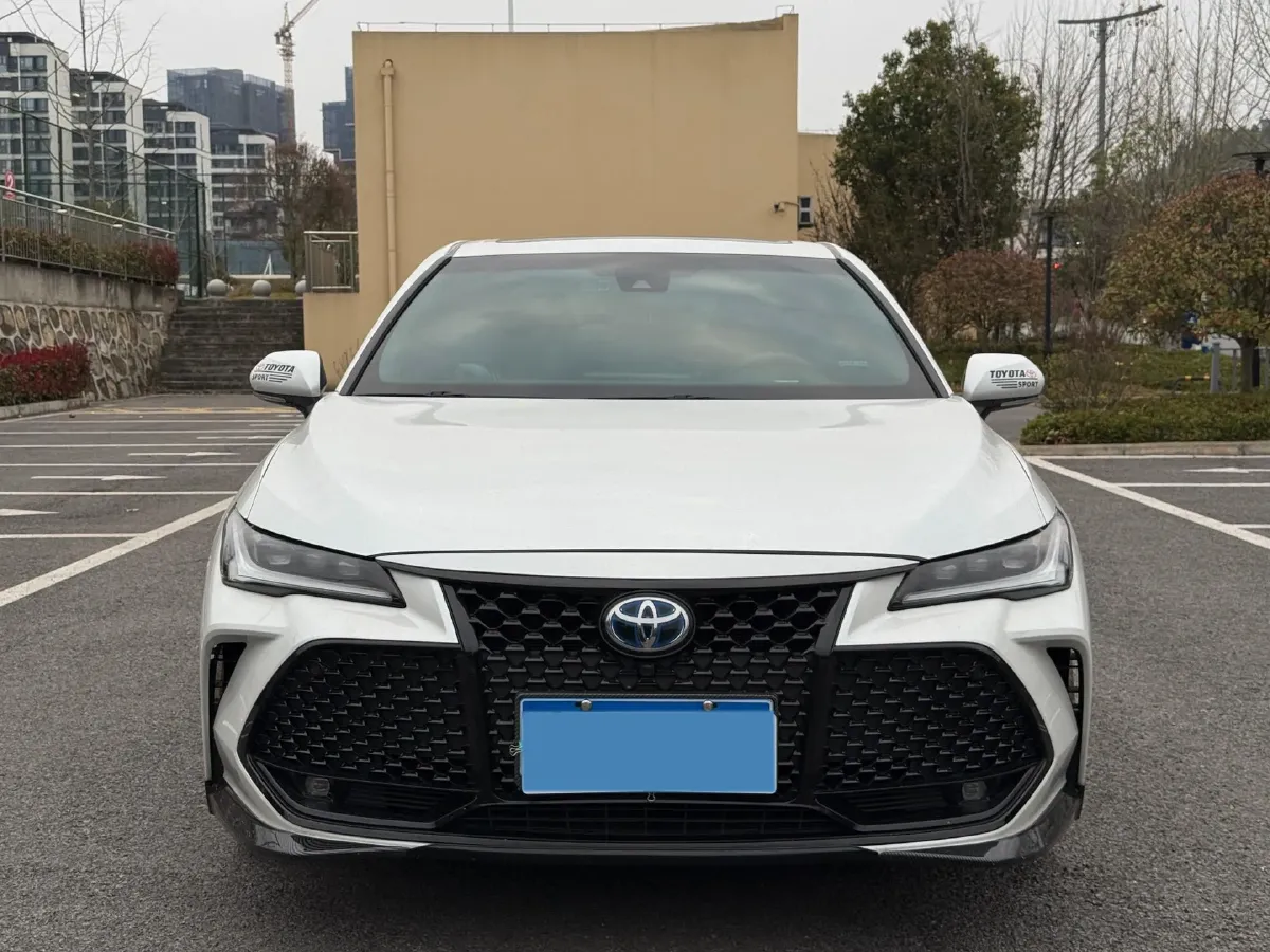 2022 Toyota Avalon 2.5L 178HP L4 E-CVT Hybrid,autocango,china used car exporter,china ev exporter,chinese used car exporter,chinese used ev exporter