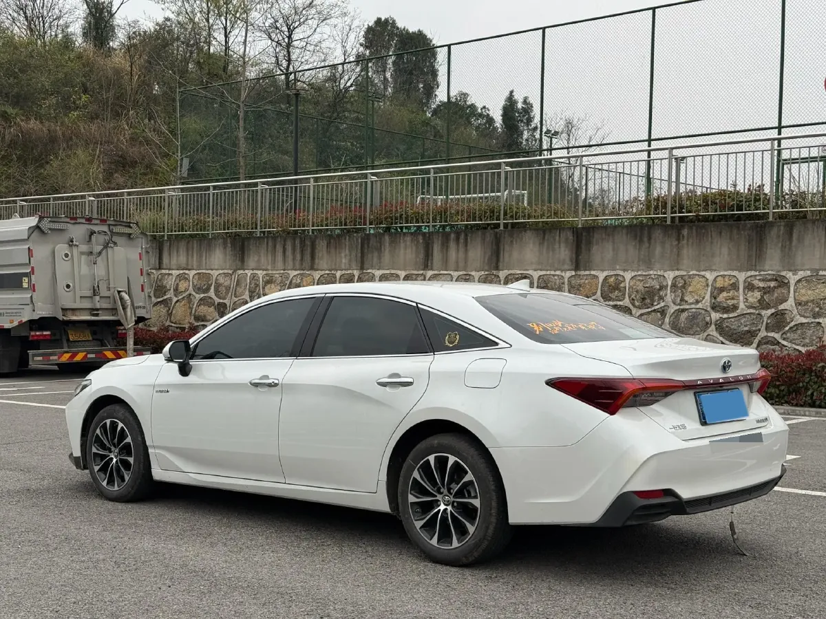 2022 Toyota Avalon 2.5L 178HP L4 E-CVT Hybrid,autocango,china used car exporter,china ev exporter,chinese used car exporter,chinese used ev exporter