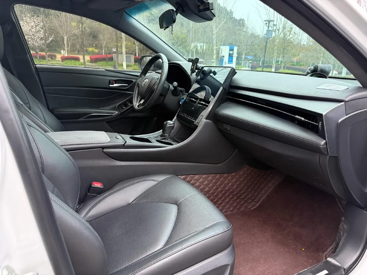 2022 Toyota Avalon 2.5L 178HP L4 E-CVT Hybrid,autocango,china used car exporter,china ev exporter,chinese used car exporter,chinese used ev exporter
