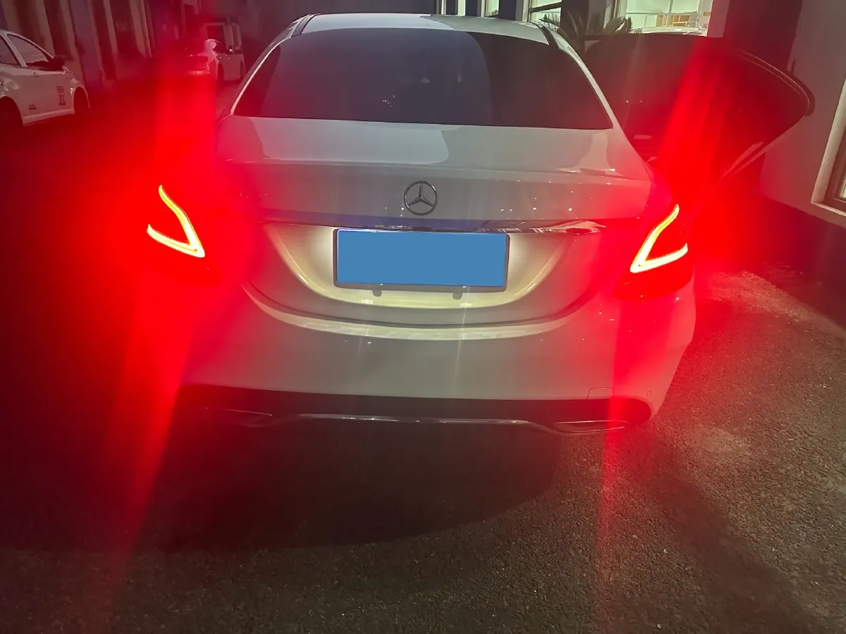 2020 Mercedes-Benz C Class 1.5T 156HP L4 9AT,autocango,china used car exporter,china ev exporter,chinese used car exporter,chinese used ev exporter