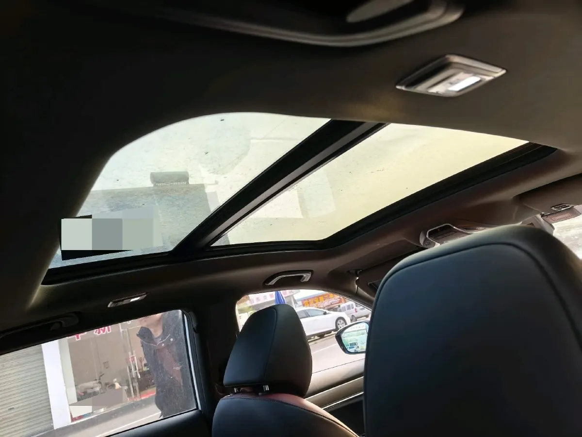 2019 Geely Coolray 1.5T 177HP L3 7DCT,autocango,china used car exporter,china ev exporter,chinese used car exporter,chinese used ev exporter