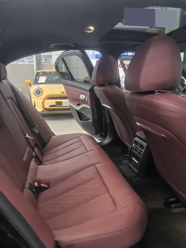 2024 BMW 3 Series 2.0T 245HP L4 8AT,autocango,china used car exporter,china ev exporter,chinese used car exporter,chinese used ev exporter