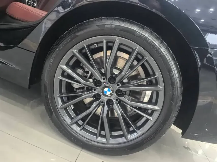 2024 BMW 3 Series 2.0T 245HP L4 8AT,autocango,china used car exporter,china ev exporter,chinese used car exporter,chinese used ev exporter