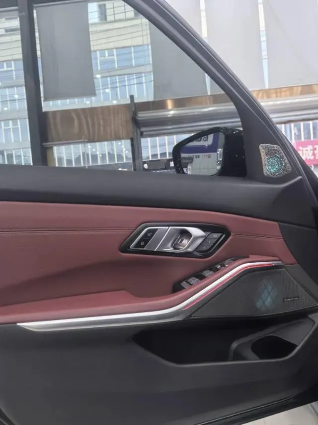 2024 BMW 3 Series 2.0T 245HP L4 8AT,autocango,china used car exporter,china ev exporter,chinese used car exporter,chinese used ev exporter