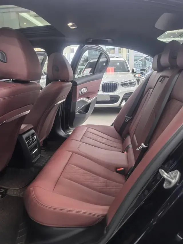 2024 BMW 3 Series 2.0T 245HP L4 8AT,autocango,china used car exporter,china ev exporter,chinese used car exporter,chinese used ev exporter