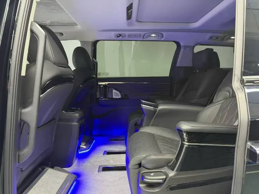 2024 GAC Trumpchi M8 2.0T 190HP L4 2DHT Hybrid,autocango,china used car exporter,china ev exporter,chinese used car exporter,chinese used ev exporter