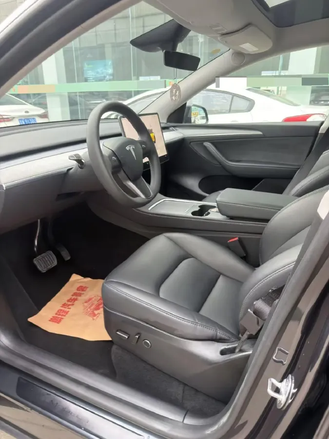 2024 Iveco OuSheng BEV 77.28KWH,autocango,china used car exporter,china ev exporter,chinese used car exporter,chinese used ev exporter