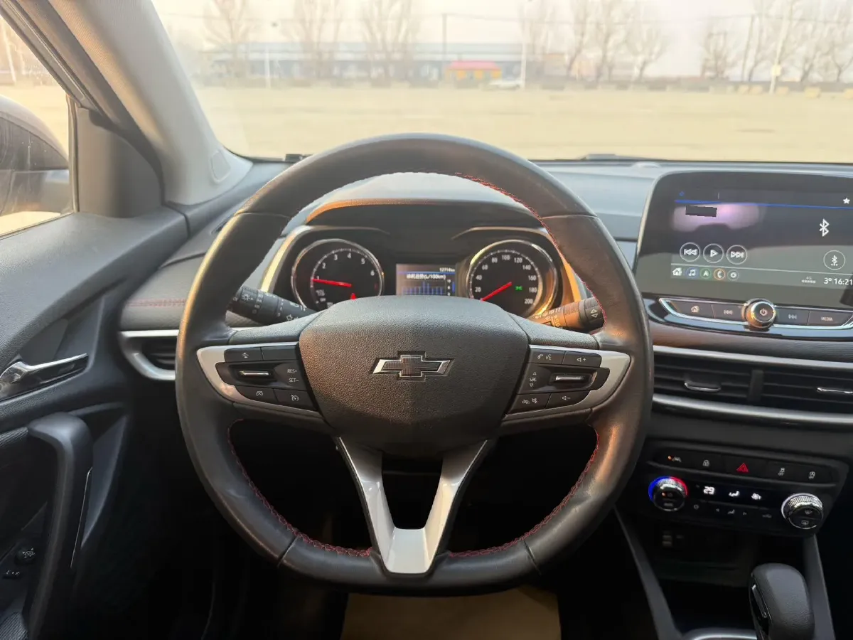2021 Chevrolet Trax 1.3T 165HP L3 CVT,autocango,china used car exporter,china ev exporter,chinese used car exporter,chinese used ev exporter