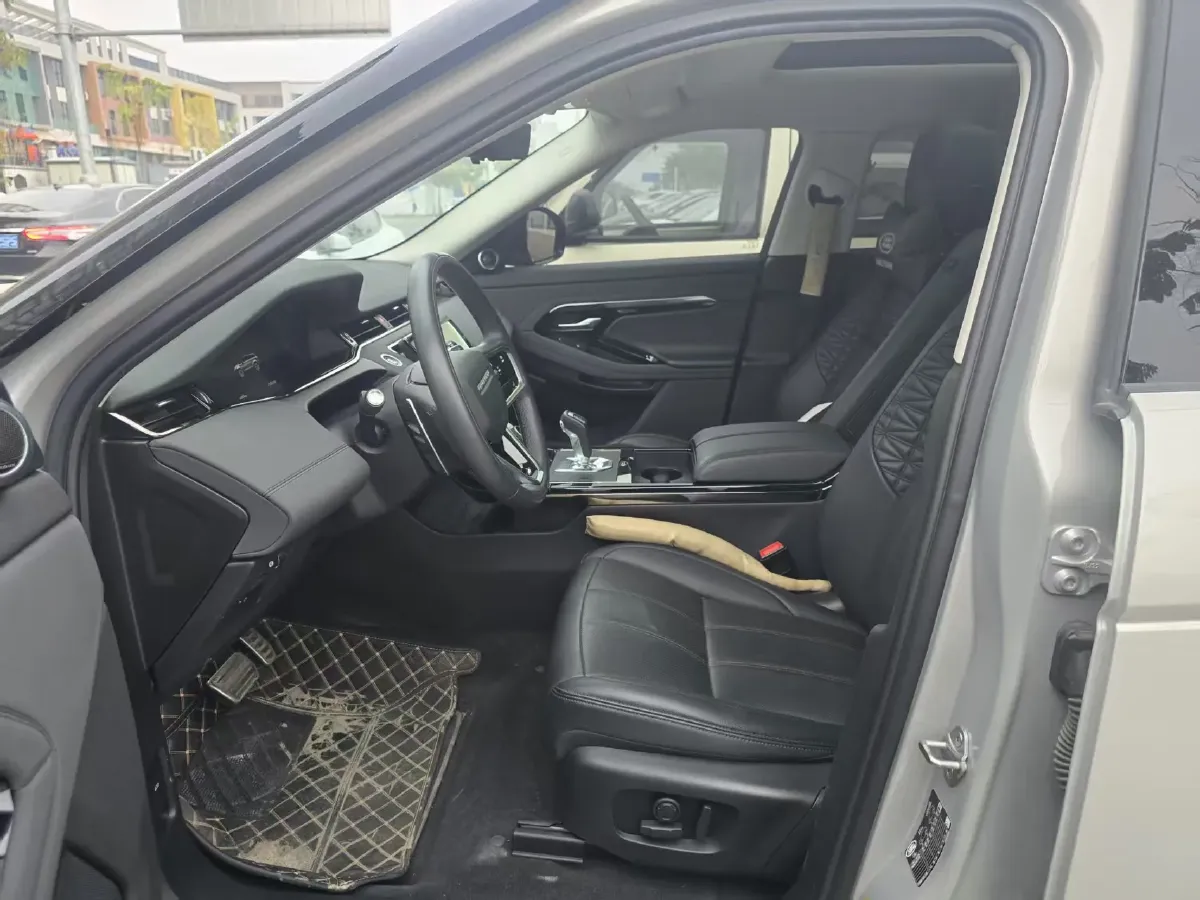 2023 Land Rover Range Rover Evoque 2.0T 249HP L4 9AT,autocango,china used car exporter,china ev exporter,chinese used car exporter,chinese used ev exporter