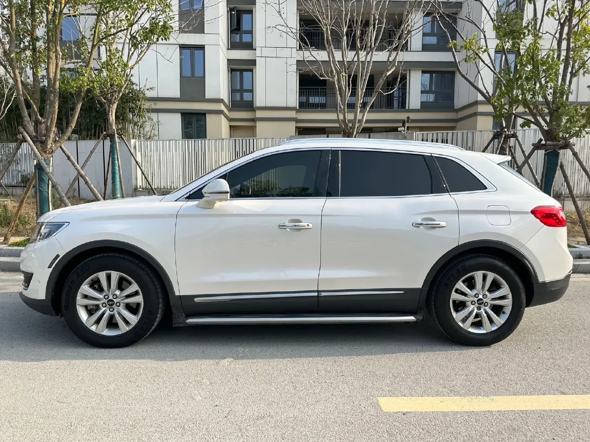 2017 Lincoln MKX 2.0T 253HP L4 6AT,autocango,china used car exporter,china ev exporter,chinese used car exporter,chinese used ev exporter