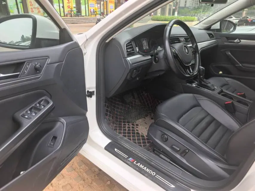 2019 Volkswagen Passat 1.4T 150HP L4 7DCT,autocango,china used car exporter,china ev exporter,chinese used car exporter,chinese used ev exporter