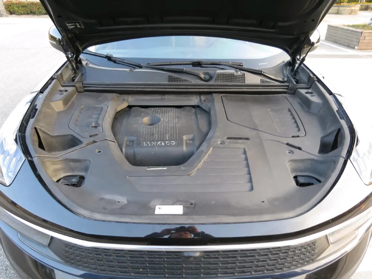 2019 LYNK&CO 01 2.0T 190HP L4 7DCT,autocango,china used car exporter,china ev exporter,chinese used car exporter,chinese used ev exporter