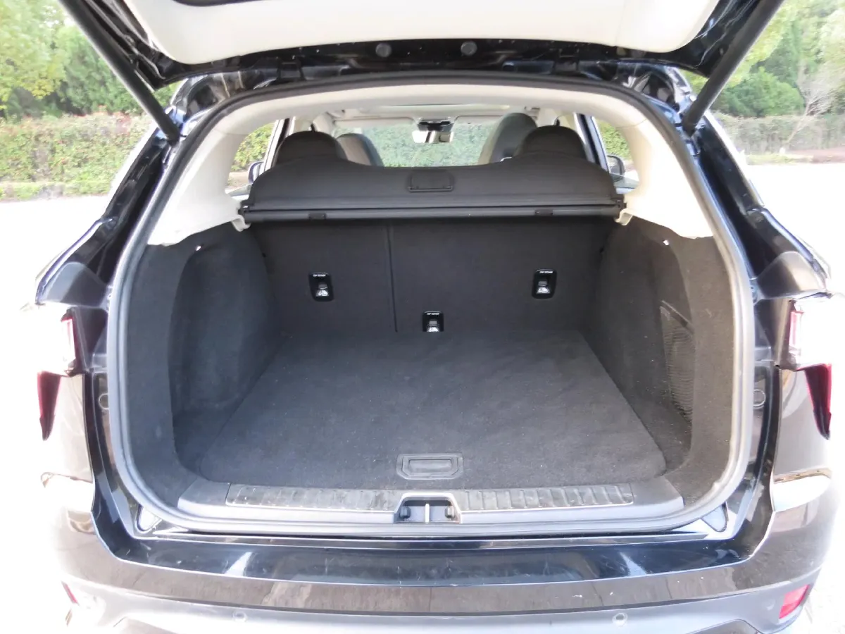 2019 LYNK&CO 01 2.0T 190HP L4 7DCT,autocango,china used car exporter,china ev exporter,chinese used car exporter,chinese used ev exporter