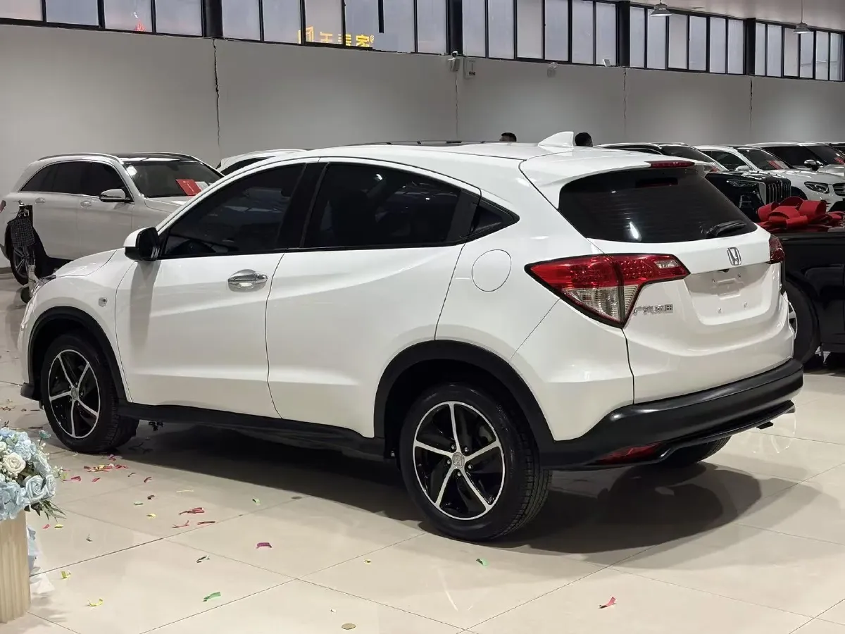2020 Honda Vezel 1.5L 131HP L4 CVT,autocango,china used car exporter,china ev exporter,chinese used car exporter,chinese used ev exporter