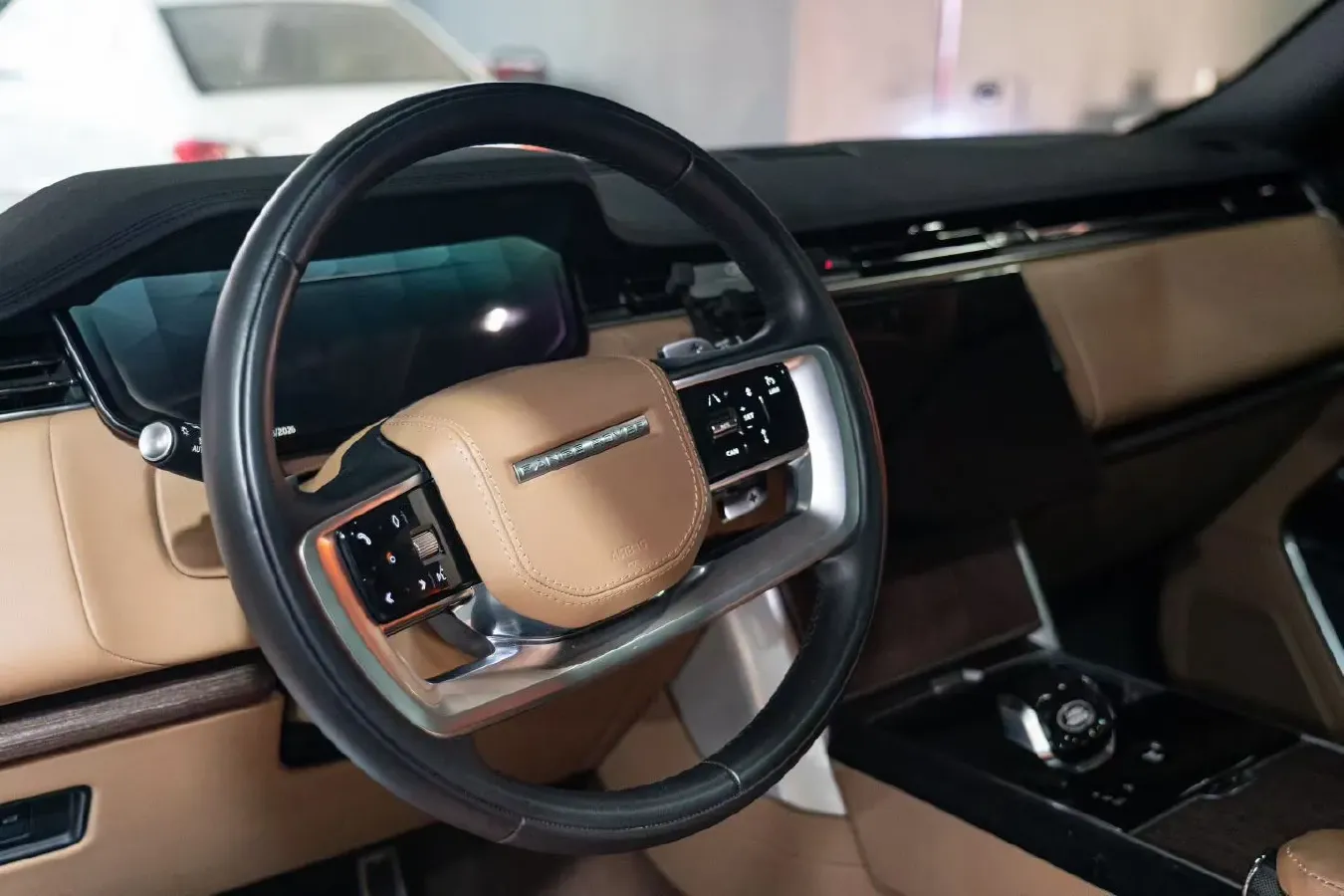 2024 Land Rover Range Rover 3.0T 400HP L6 8AT,autocango,china used car exporter,china ev exporter,chinese used car exporter,chinese used ev exporter