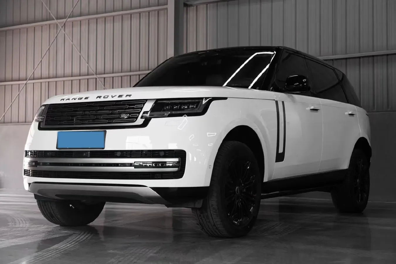 2024 Land Rover Range Rover 3.0T 400HP L6 8AT,autocango,china used car exporter,china ev exporter,chinese used car exporter,chinese used ev exporter