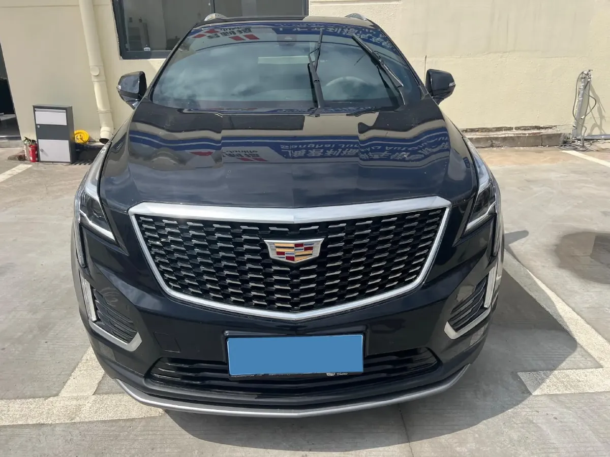 2020 Cadillac XT5 2.0T 241HP L4 9AT,autocango,china used car exporter,china ev exporter,chinese used car exporter,chinese used ev exporter