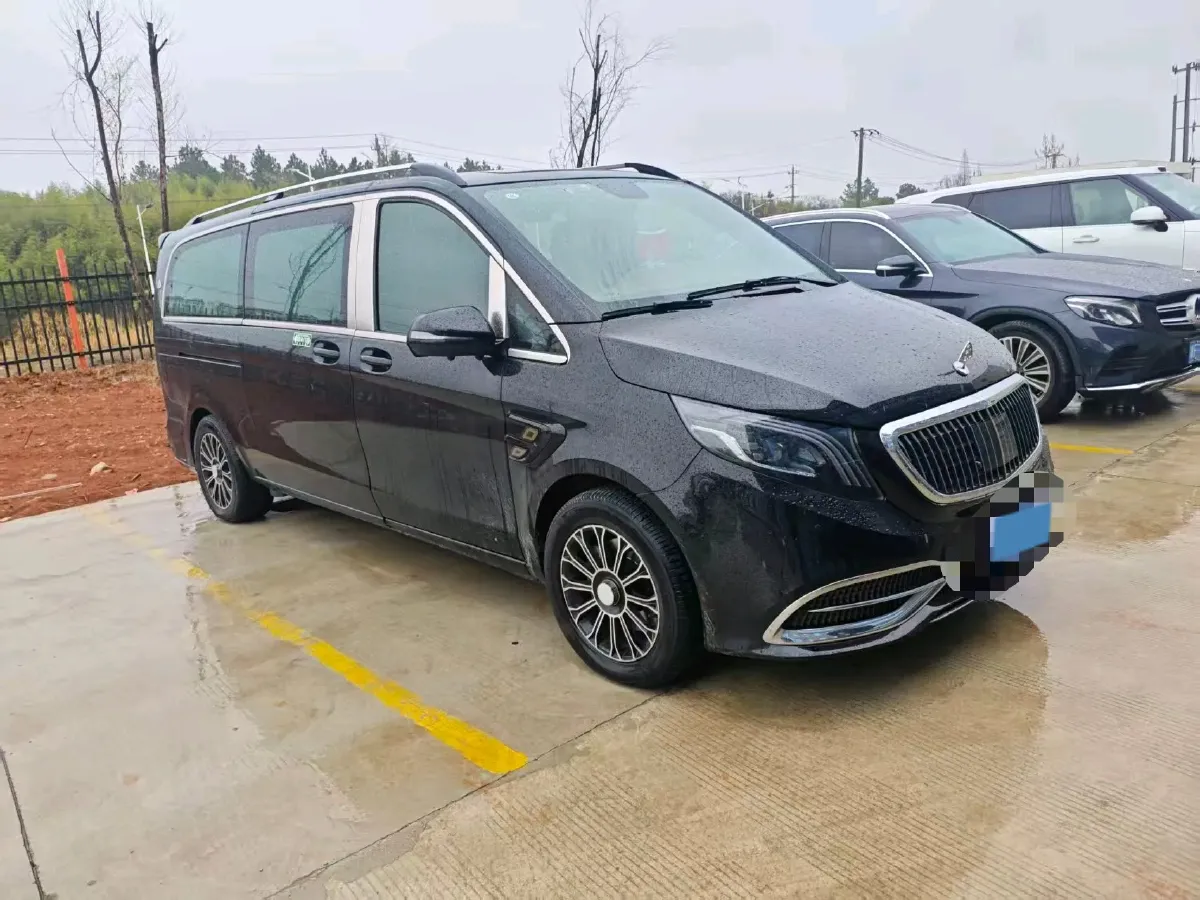 2023 Mercedes-Benz Vito 2.0T 211HP L4 9AT,autocango,china used car exporter,china ev exporter,chinese used car exporter,chinese used ev exporter
