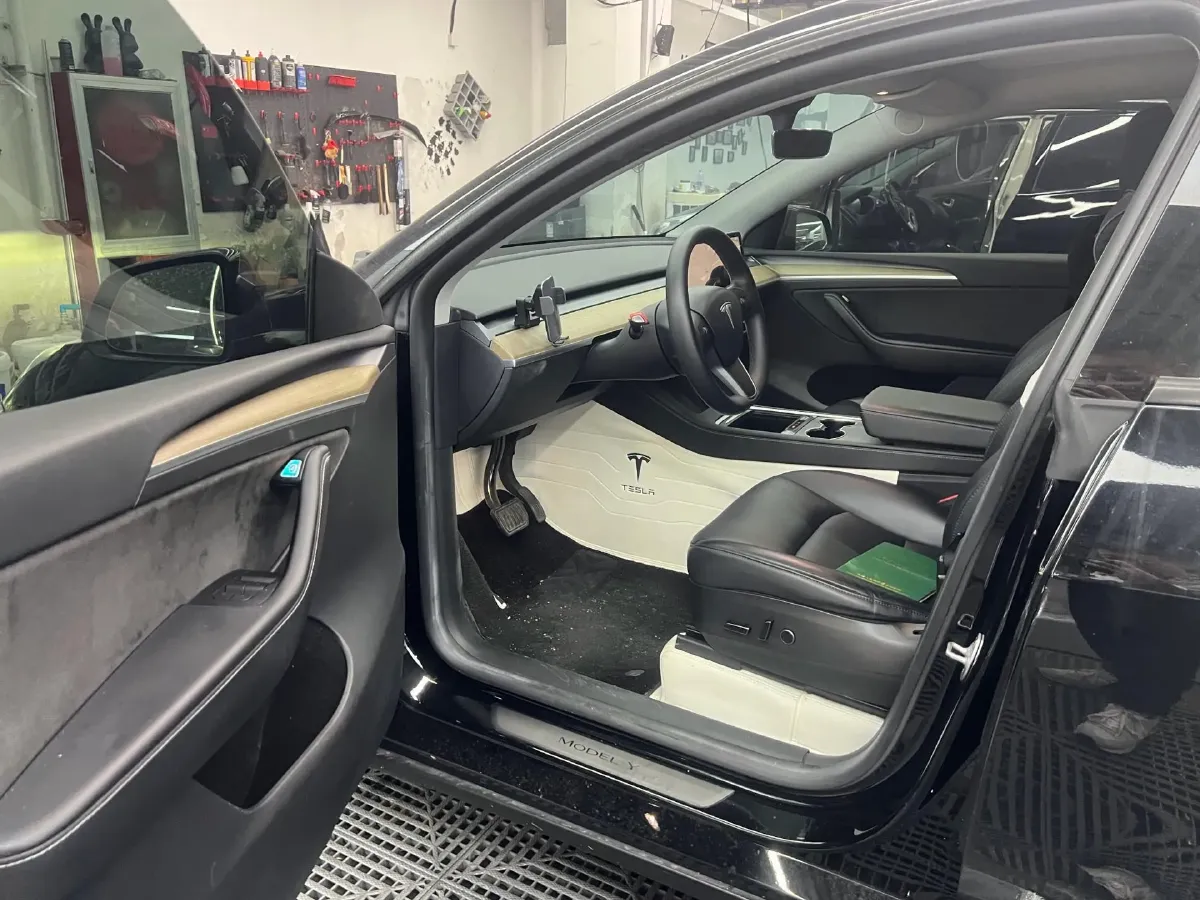 2023 Tesla Model Y BEV 78.4KWH,autocango,china used car exporter,china ev exporter,chinese used car exporter,chinese used ev exporter