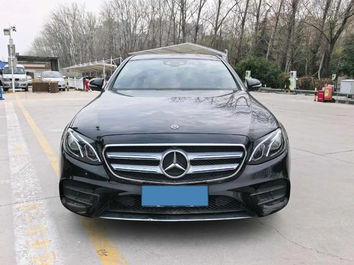 2020 Mercedes-Benz E Class 2.0T 258HP L4 9AT,autocango,china used car exporter,china ev exporter,chinese used car exporter,chinese used ev exporter