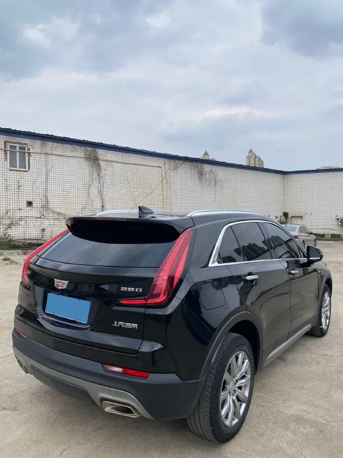 2021 Cadillac XT4 2.0T 237HP L4 9AT,autocango,china used car exporter,china ev exporter,chinese used car exporter,chinese used ev exporter