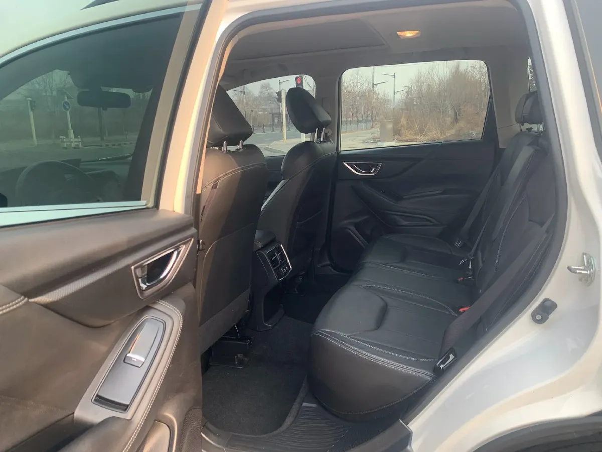 2020 Subaru Forester 2.0L 156HP H4 CVT,autocango,china used car exporter,china ev exporter,chinese used car exporter,chinese used ev exporter