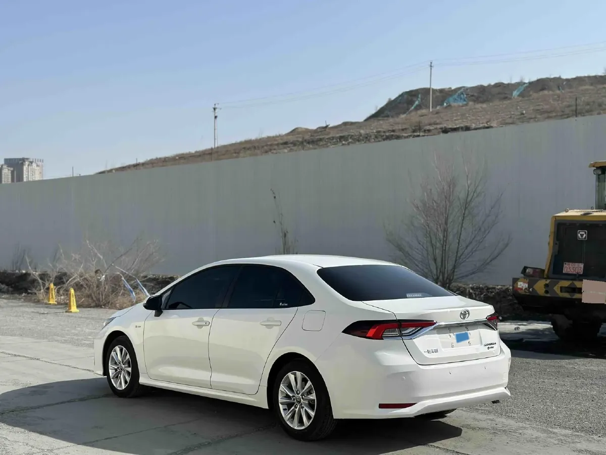 2024 Toyota Corolla 1.8L 98HP L4 E-CVT Hybrid,autocango,china used car exporter,china ev exporter,chinese used car exporter,chinese used ev exporter