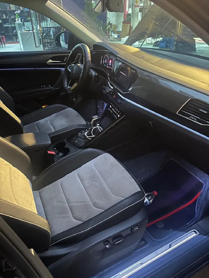 2020 Volkswagen Tayron X 2.0T 186HP L4 7DCT,autocango,china used car exporter,china ev exporter,chinese used car exporter,chinese used ev exporter