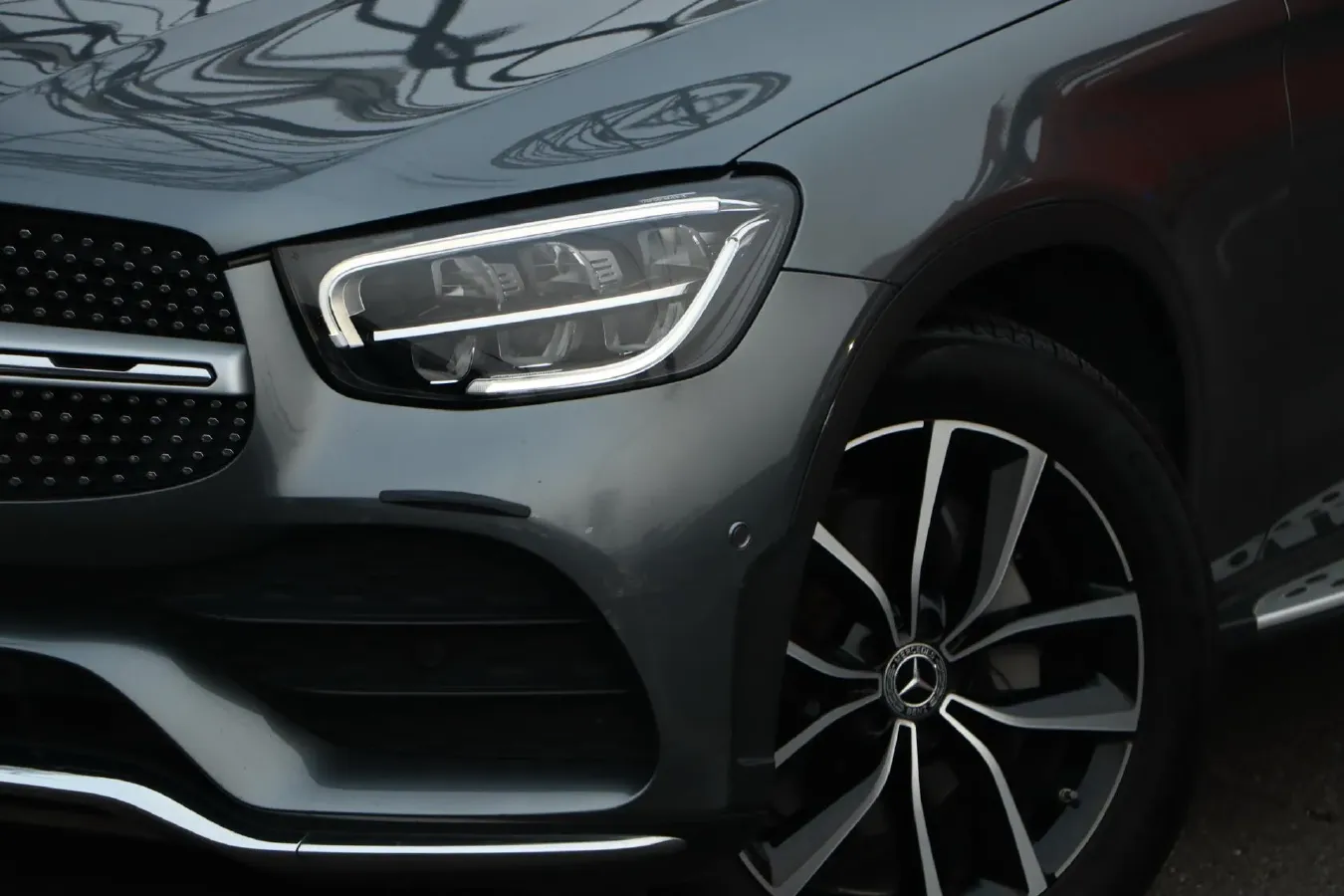 2020 Mercedes-Benz GLC Class 2.0T 258HP L4 9AT,autocango,china used car exporter,china ev exporter,chinese used car exporter,chinese used ev exporter