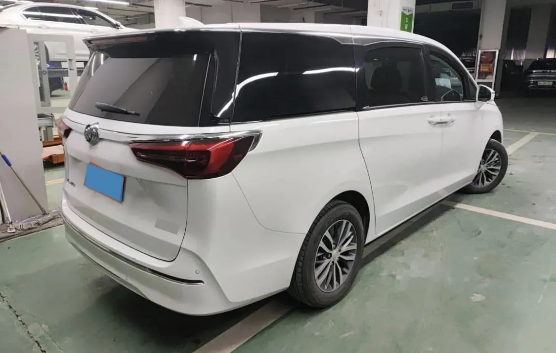 2023 Buick GL8 2.0T 237HP L4 9AT,autocango,china used car exporter,china ev exporter,chinese used car exporter,chinese used ev exporter