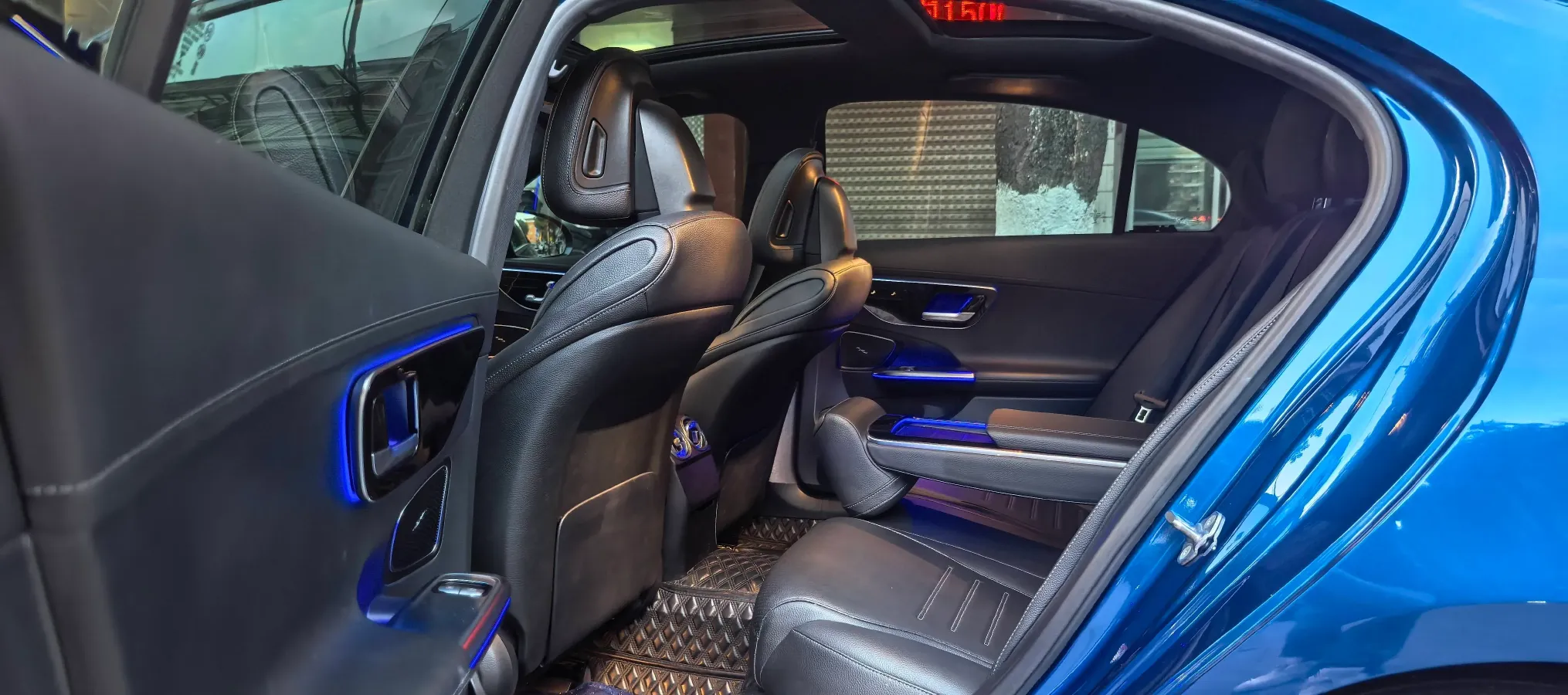 2022 Mercedes-Benz C Class 1.5T 204HP L4 9AT,autocango,china used car exporter,china ev exporter,chinese used car exporter,chinese used ev exporter