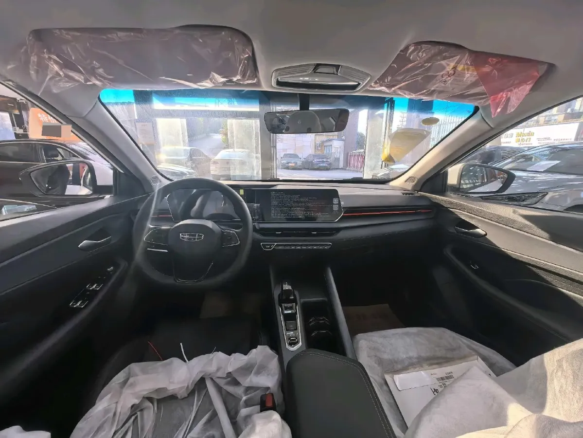 2024 Geely Binray 1.5T 181HP L4 7DCT,autocango,china used car exporter,china ev exporter,chinese used car exporter,chinese used ev exporter