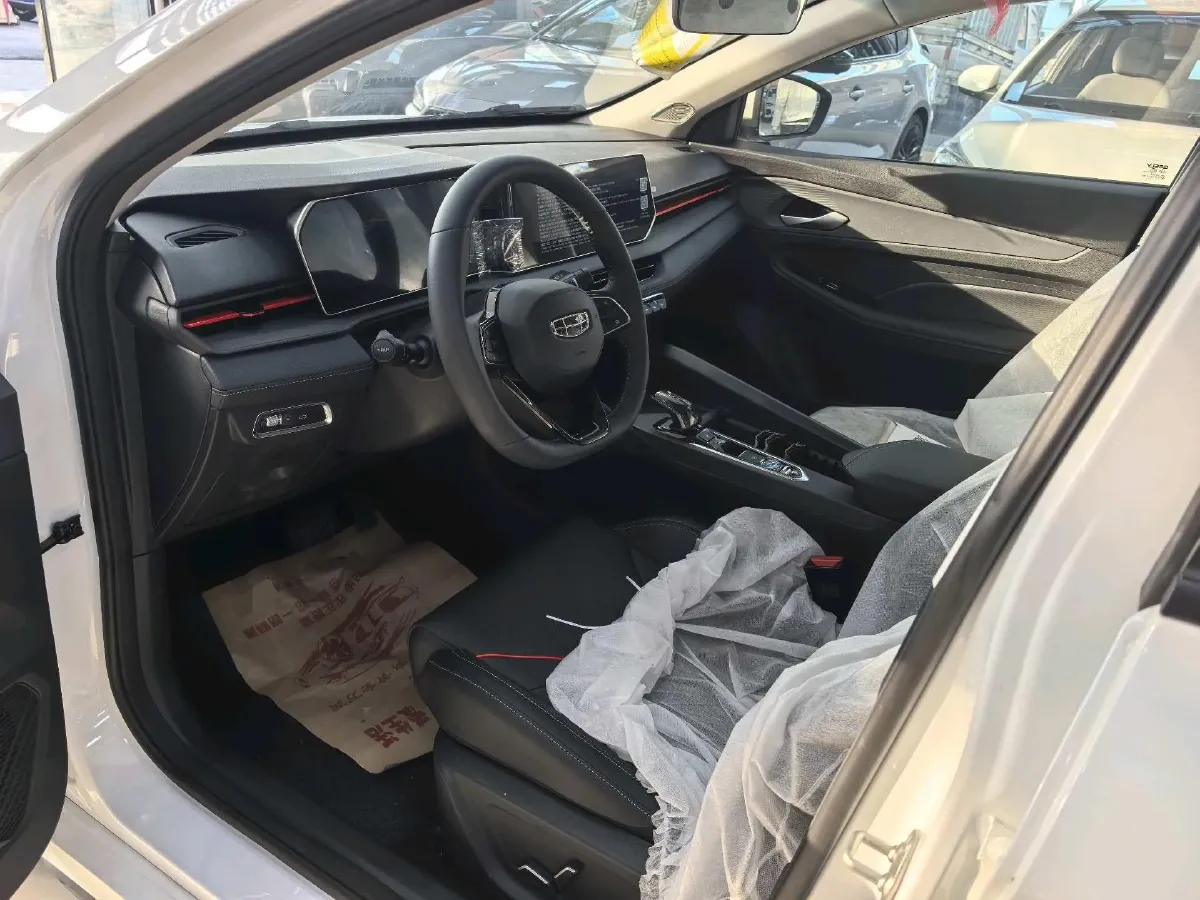 2024 Geely Binray 1.5T 181HP L4 7DCT,autocango,china used car exporter,china ev exporter,chinese used car exporter,chinese used ev exporter