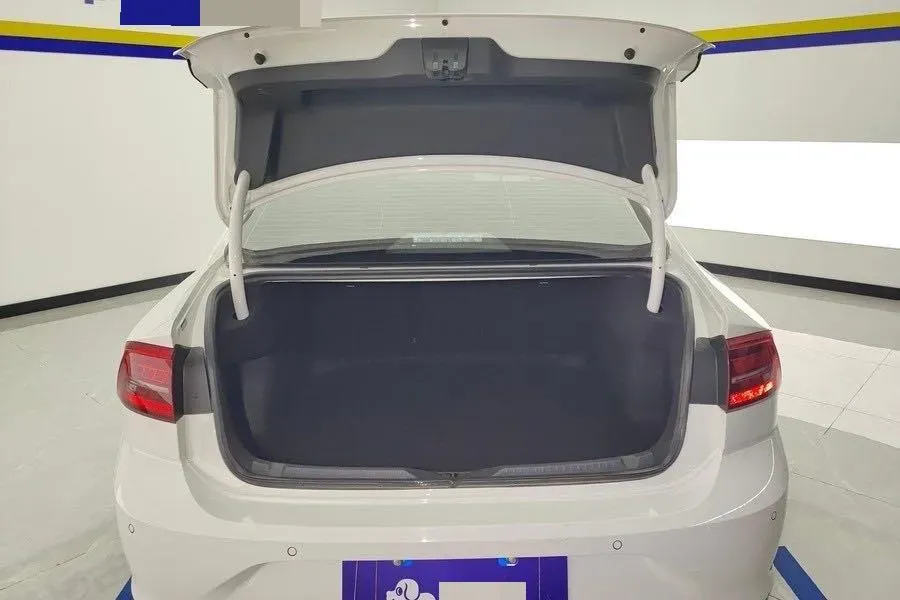 2021 Volkswagen Lamando 1.4T 150HP L4 7DCT,autocango,china used car exporter,china ev exporter,chinese used car exporter,chinese used ev exporter