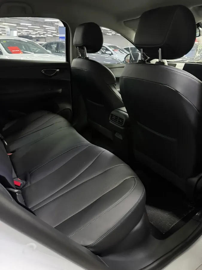 2026 BYD Seal05 DM-i 1.5L 101HP L4 E-CVT PHEV,autocango,china used car exporter,china ev exporter,chinese used car exporter,chinese used ev exporter