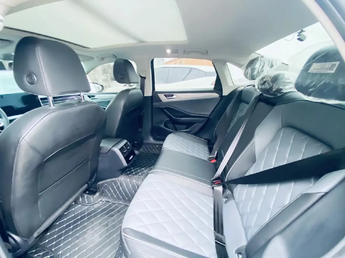 2023 Volkswagen Sagitar 1.5T 160HP L4 7DCT,autocango,china used car exporter,china ev exporter,chinese used car exporter,chinese used ev exporter