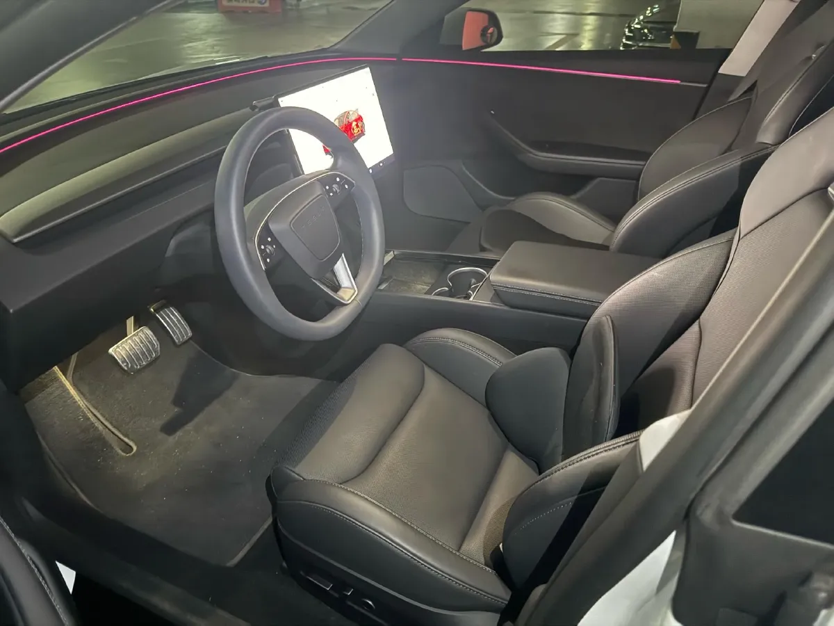 2024 Audi Q3 2.0T 220HP L4 7DCT,autocango,china used car exporter,china ev exporter,chinese used car exporter,chinese used ev exporter