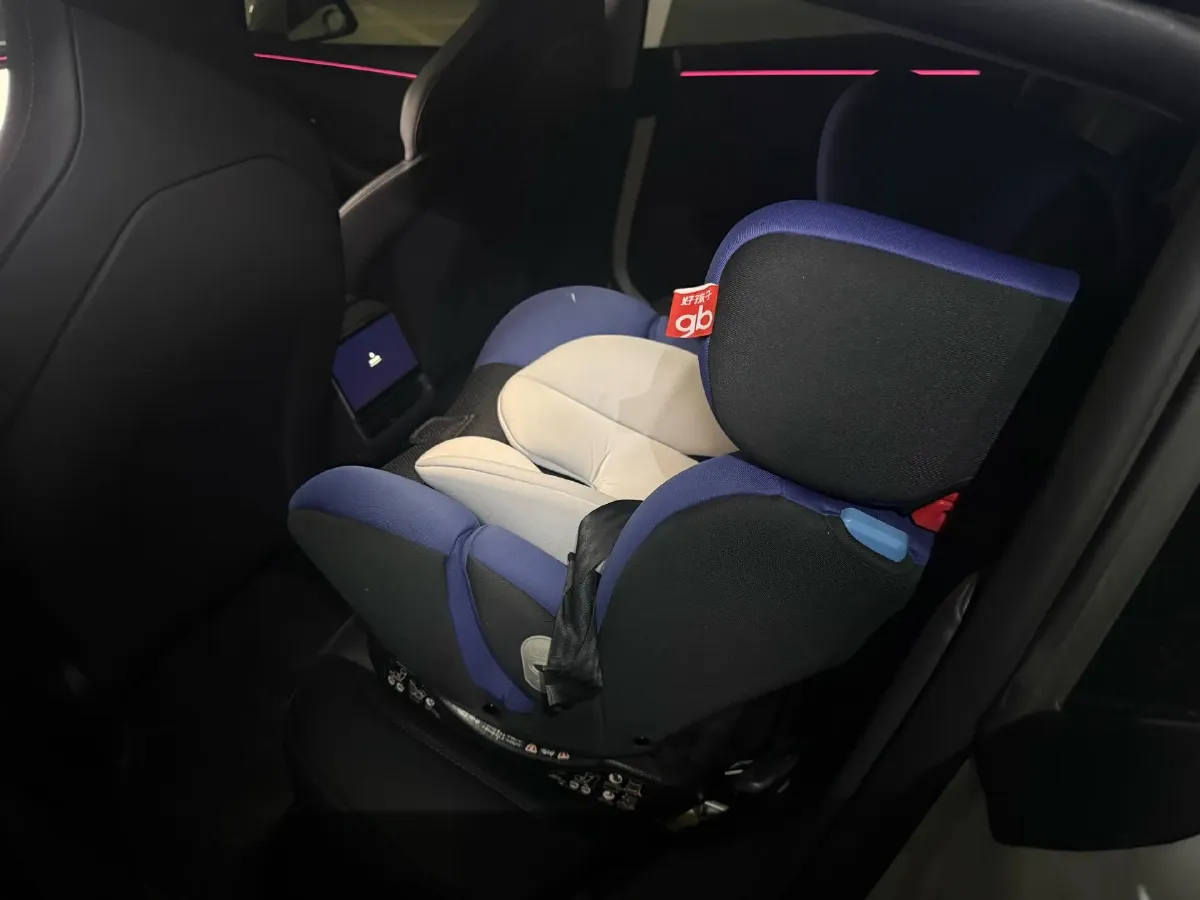 2024 Audi Q3 2.0T 220HP L4 7DCT,autocango,china used car exporter,china ev exporter,chinese used car exporter,chinese used ev exporter