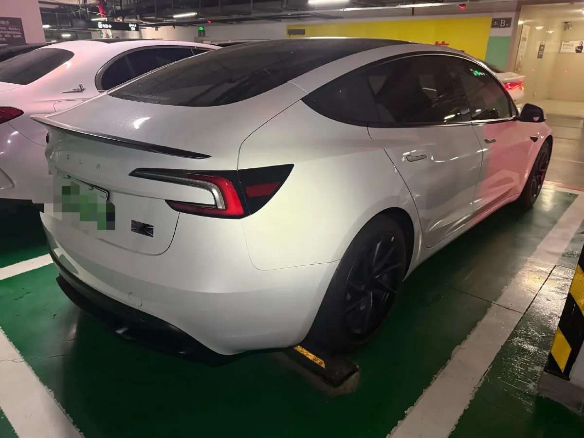 2024 Audi Q3 2.0T 220HP L4 7DCT,autocango,china used car exporter,china ev exporter,chinese used car exporter,chinese used ev exporter