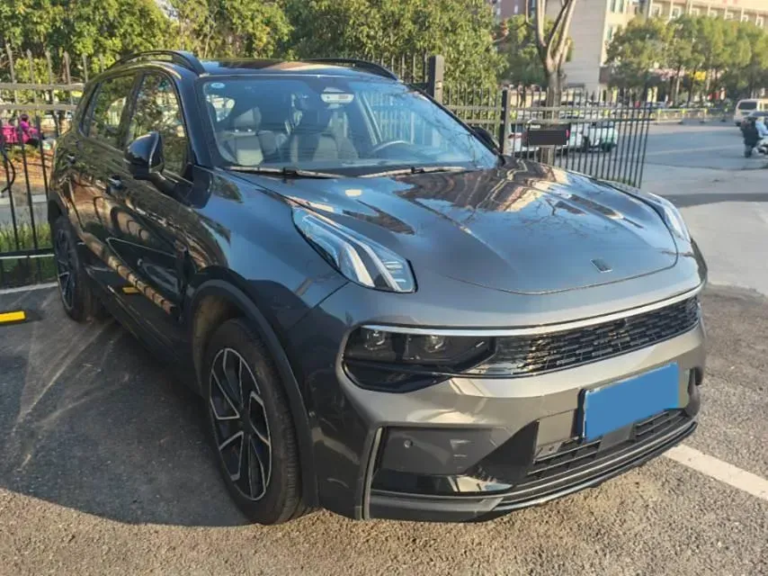 2022 Isuzu Mu-X 2.0T 220HP L4 8AT,autocango,china used car exporter,china ev exporter,chinese used car exporter,chinese used ev exporter