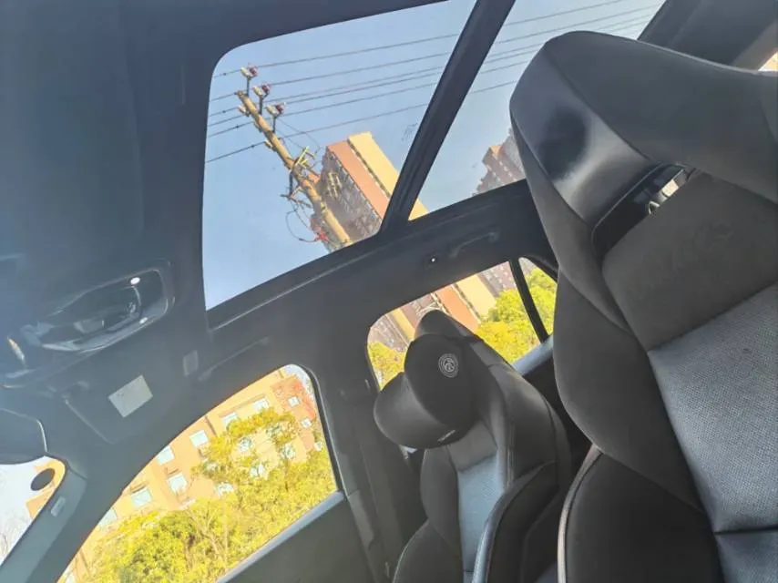 2022 Isuzu Mu-X 2.0T 220HP L4 8AT,autocango,china used car exporter,china ev exporter,chinese used car exporter,chinese used ev exporter