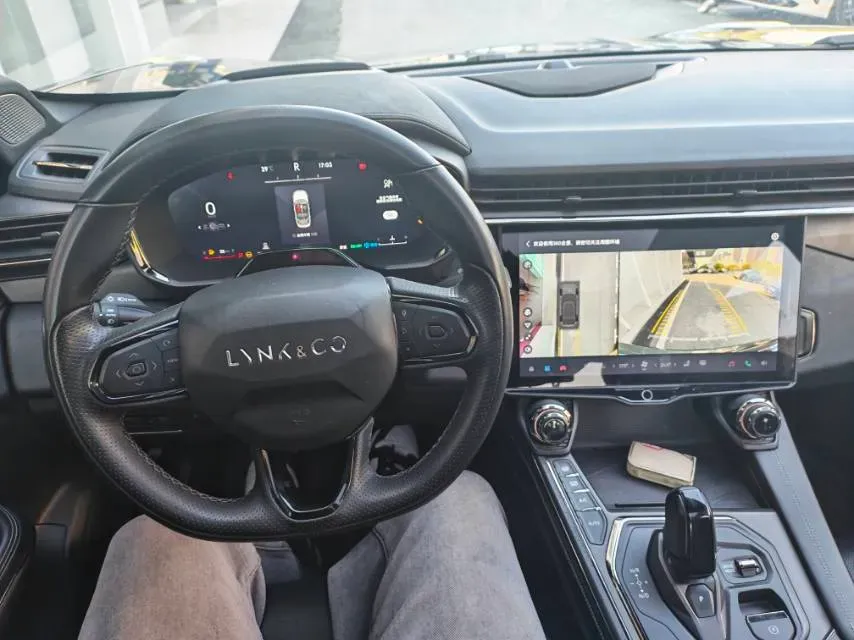 2022 Isuzu Mu-X 2.0T 220HP L4 8AT,autocango,china used car exporter,china ev exporter,chinese used car exporter,chinese used ev exporter