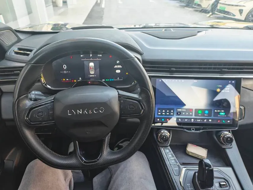 2022 Isuzu Mu-X 2.0T 220HP L4 8AT,autocango,china used car exporter,china ev exporter,chinese used car exporter,chinese used ev exporter