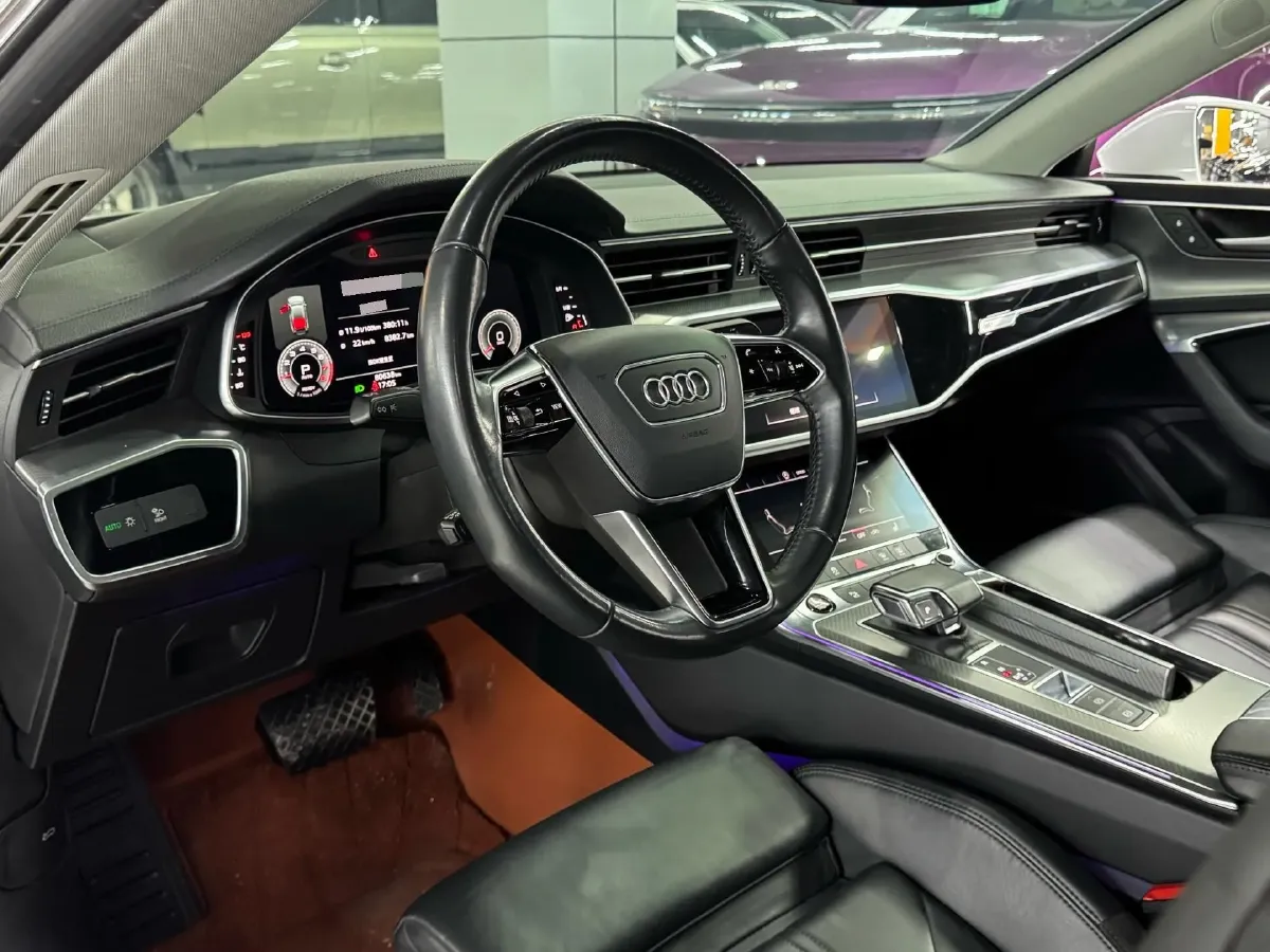 2021 Audi A7 2.0T 245HP L4 7DCT,autocango,china used car exporter,china ev exporter,chinese used car exporter,chinese used ev exporter