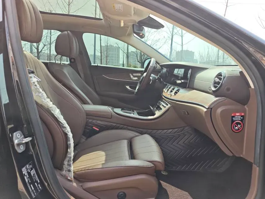 2021 Mercedes-Benz E Class 2.0T 197HP L4 9AT,autocango,china used car exporter,china ev exporter,chinese used car exporter,chinese used ev exporter