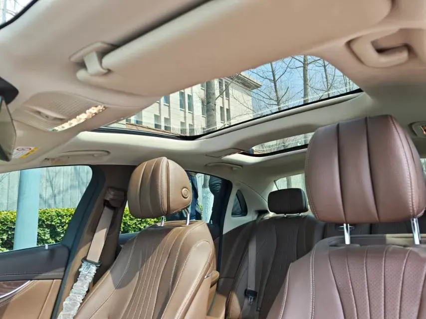 2021 Mercedes-Benz E Class 2.0T 197HP L4 9AT,autocango,china used car exporter,china ev exporter,chinese used car exporter,chinese used ev exporter